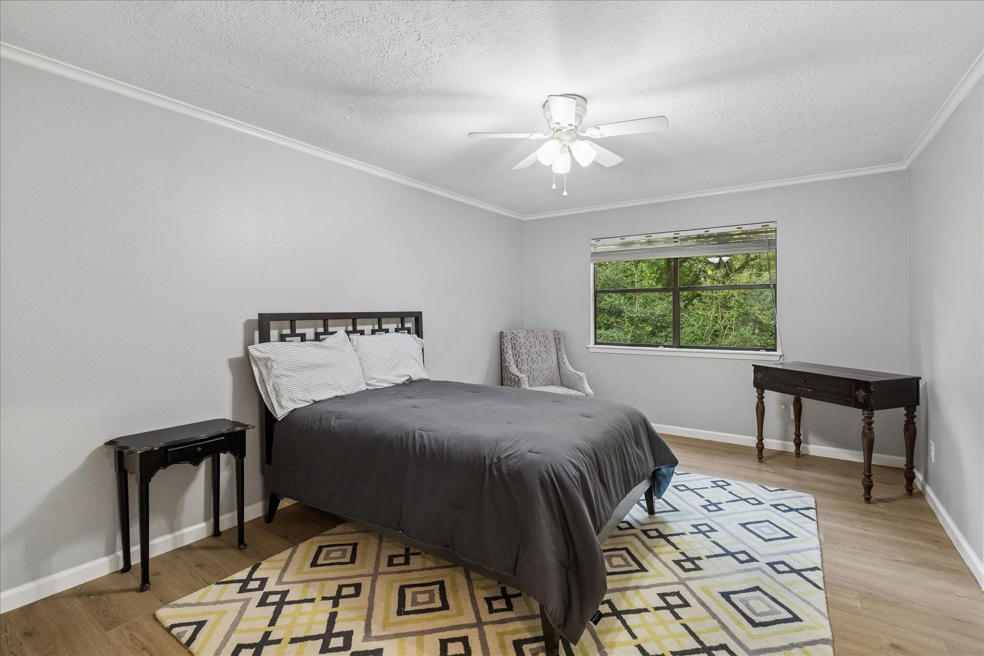 2411 Oakbank Drive, Kingwood, TX 77339 2nd-floor bedroom.