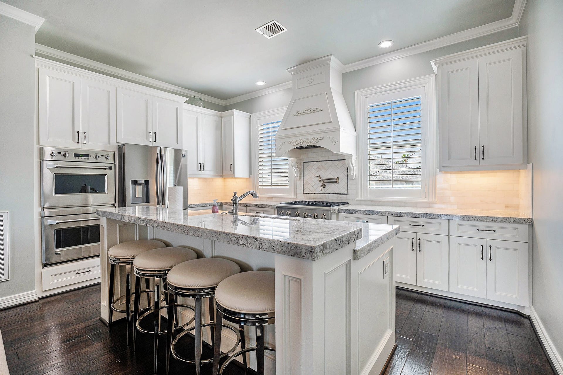 1171 Sailfish Street, Bayou Vista, TX 77563 Your Dream Kitchen Awaits! Double Ovens, Microwave, Pot Filler!