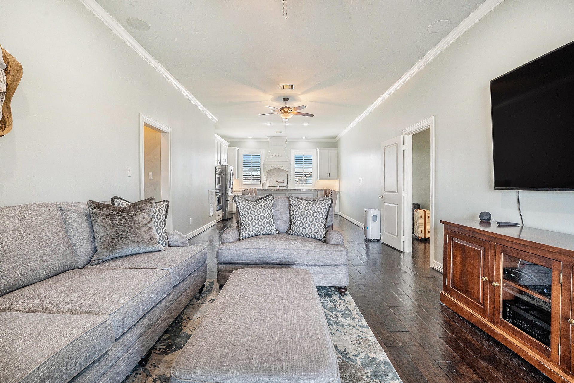 1171 Sailfish Street, Bayou Vista, TX 77563 1171 Sailfish Street, Bayou Vista, TX 77563