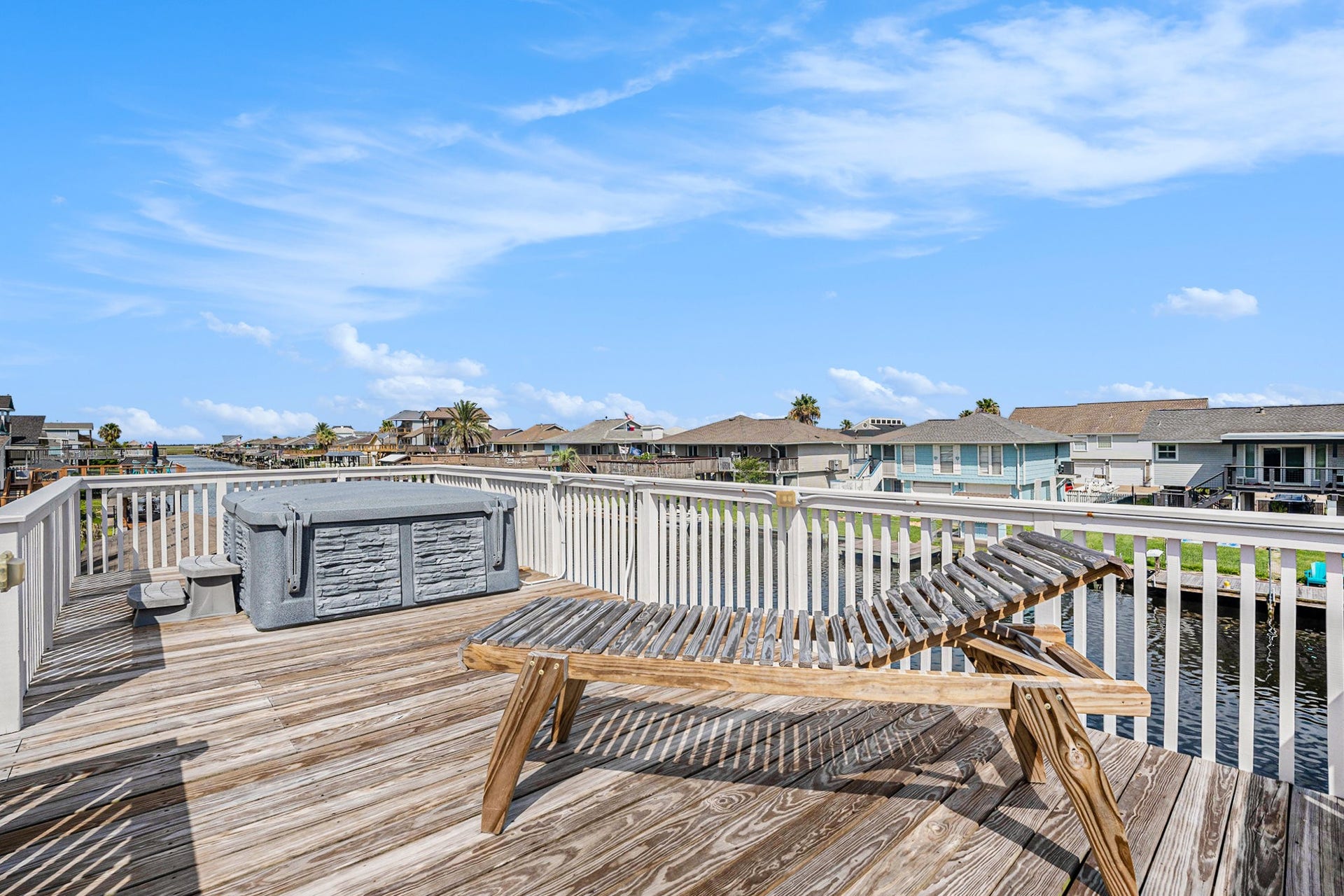1171 Sailfish Street, Bayou Vista, TX 77563 1171 Sailfish Street, Bayou Vista, TX 77563