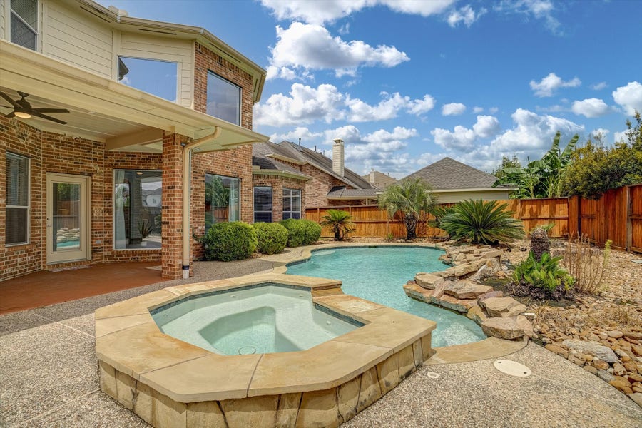 Property photo for 20014 Standing Cypress Drive, Spring, TX