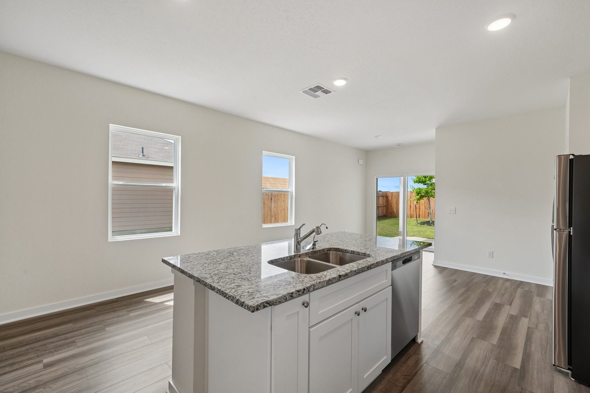 3457 Ridgeberry Glen Lane, Porter, TX 77365