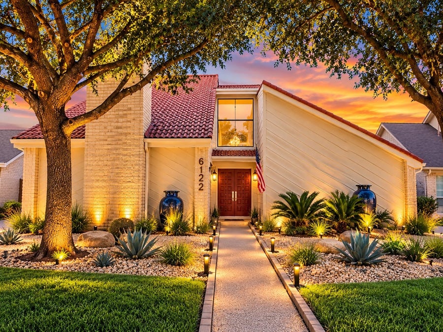 Property photo for 6122 Gallant Forest Drive, Houston, TX