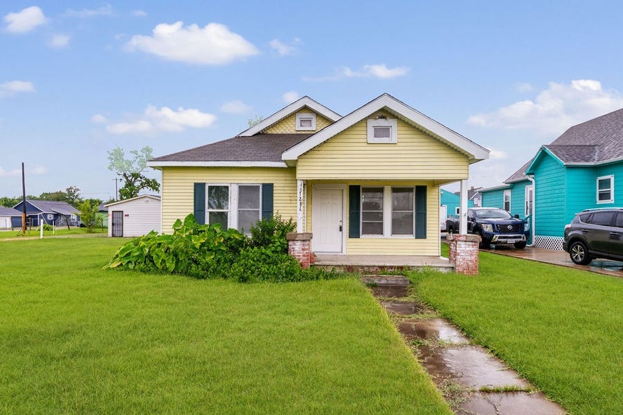 Property photo for 1211 W 2nd Street, Freeport, TX