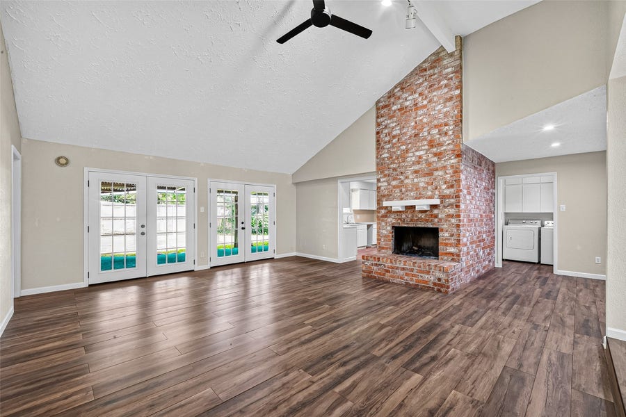 Property photo for 711 Leicester Lane, Houston, TX