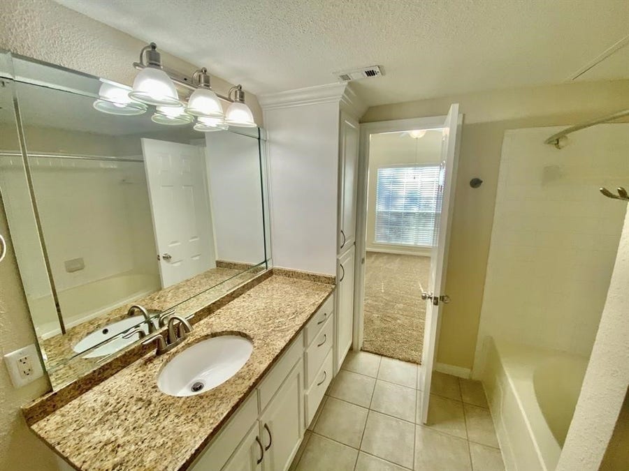 Property photo for 1919 Post Oak Park dr Drive, #1214, Houston, TX