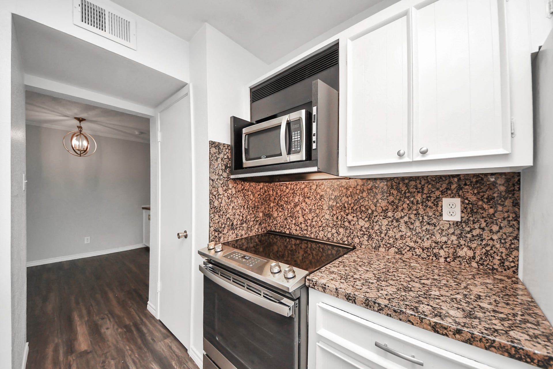 505 Westcott Street, #207, Houston, TX 77007 505 Westcott Street, #207, Houston, TX 77007