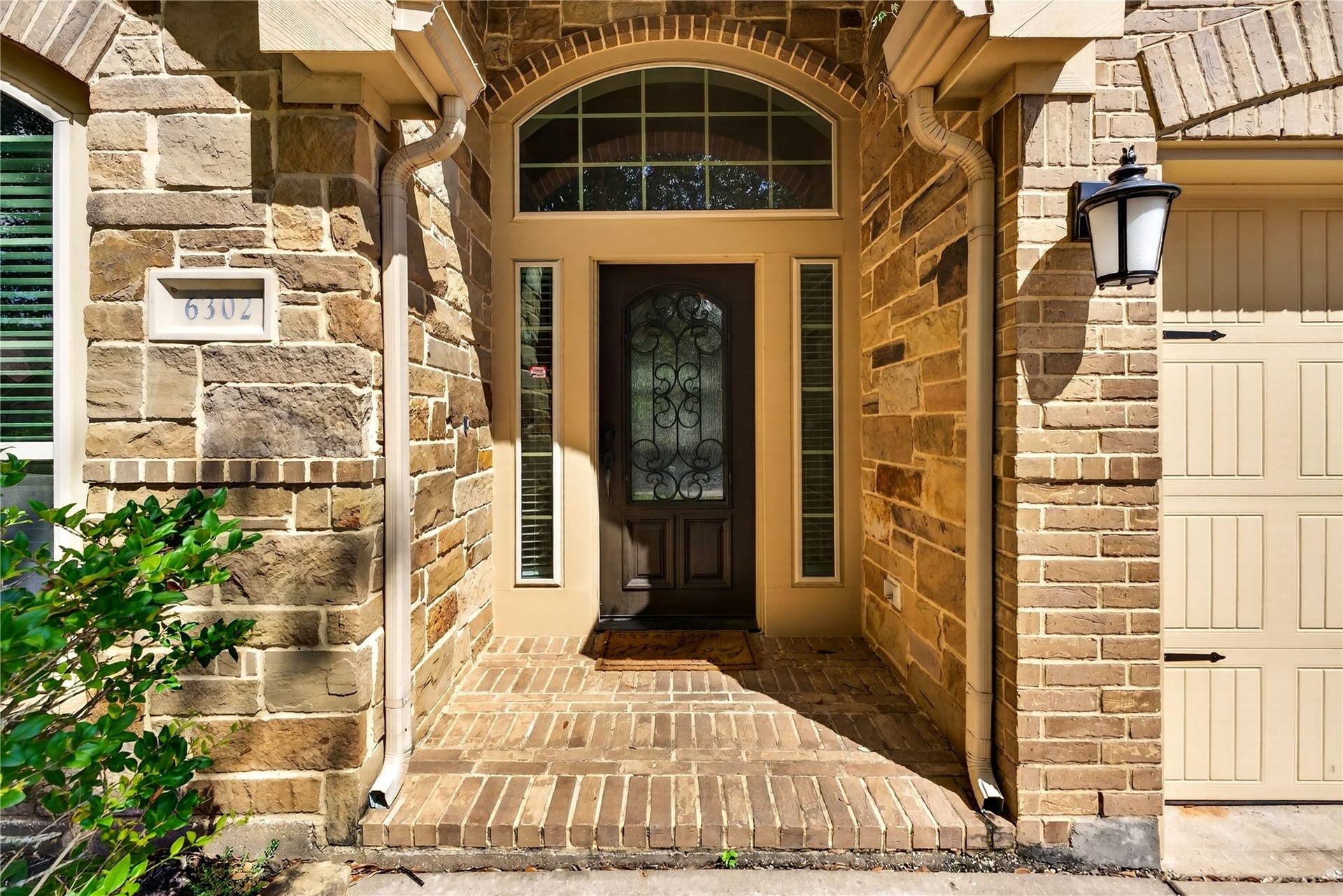 6302 Falling Briar Lane, Sugar Land, TX 77479 6302 Falling Briar Lane, Sugar Land, TX 77479