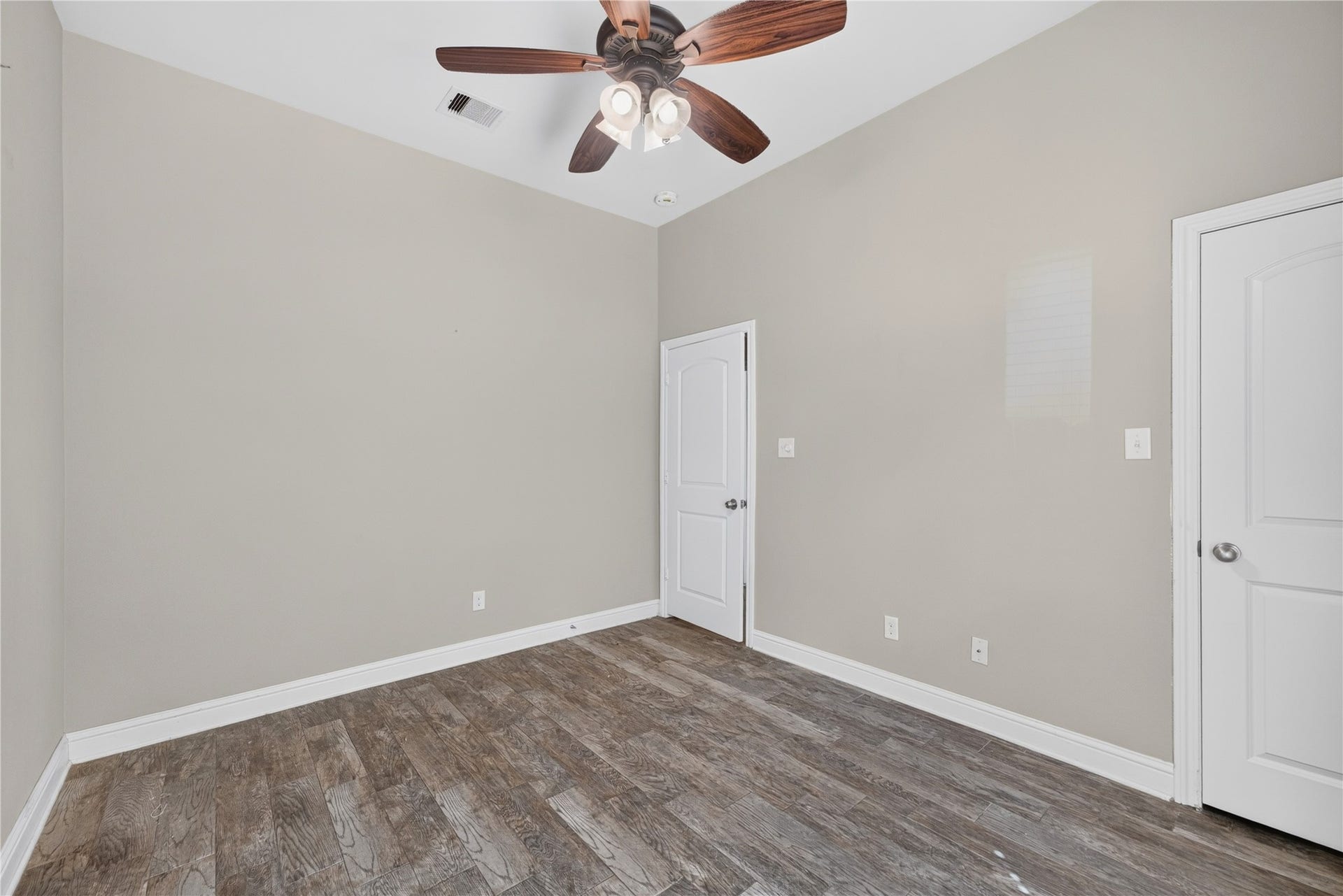 6302 Falling Briar Lane, Sugar Land, TX 77479 6302 Falling Briar Lane, Sugar Land, TX 77479