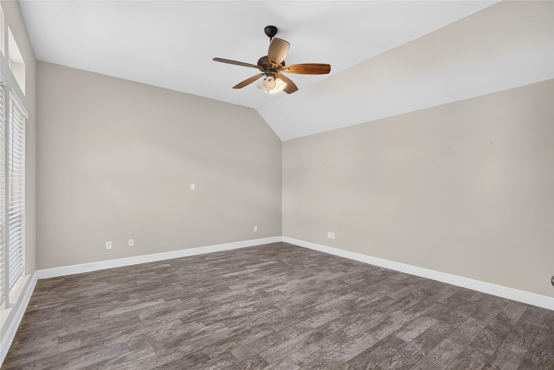 6302 Falling Briar Lane, Sugar Land, TX 77479 6302 Falling Briar Lane, Sugar Land, TX 77479