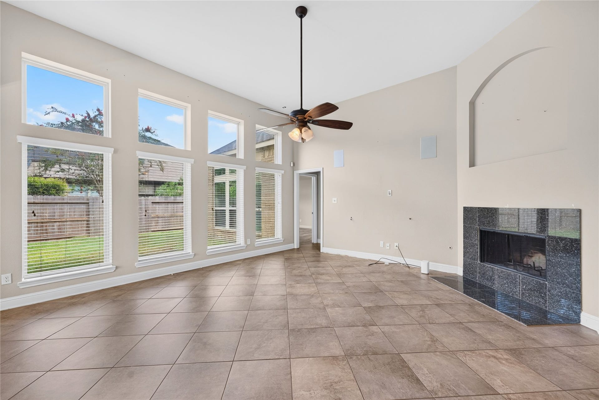 6302 Falling Briar Lane, Sugar Land, TX 77479 6302 Falling Briar Lane, Sugar Land, TX 77479
