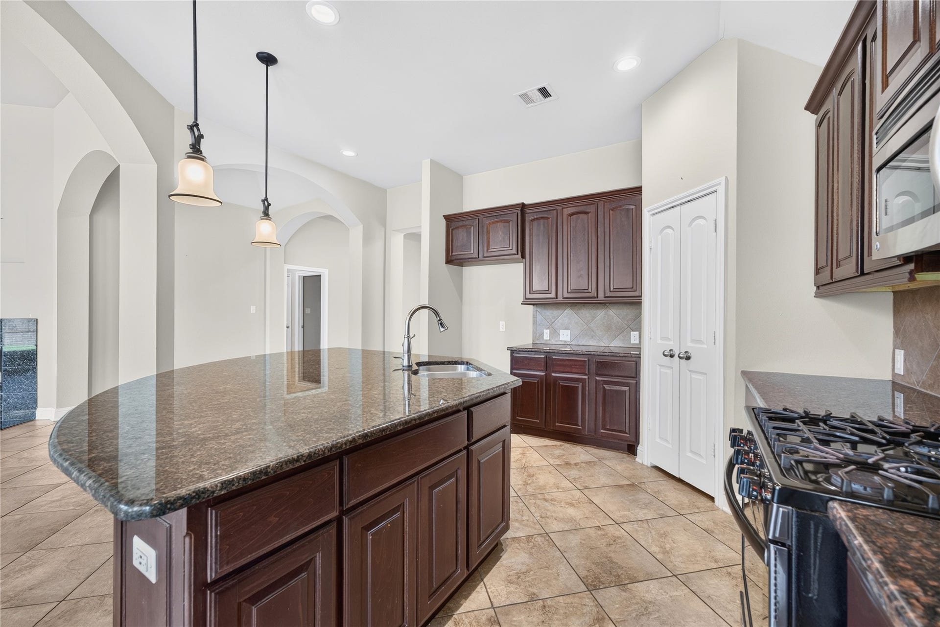 6302 Falling Briar Lane, Sugar Land, TX 77479 6302 Falling Briar Lane, Sugar Land, TX 77479