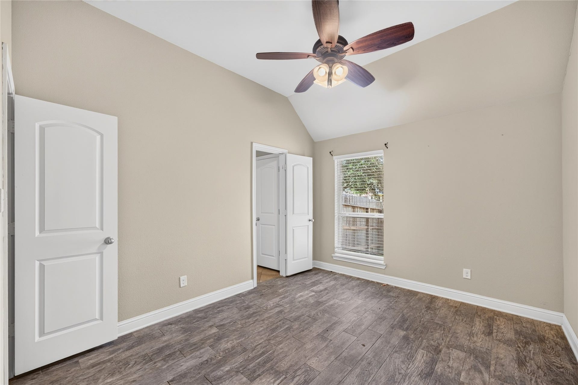 6302 Falling Briar Lane, Sugar Land, TX 77479 6302 Falling Briar Lane, Sugar Land, TX 77479