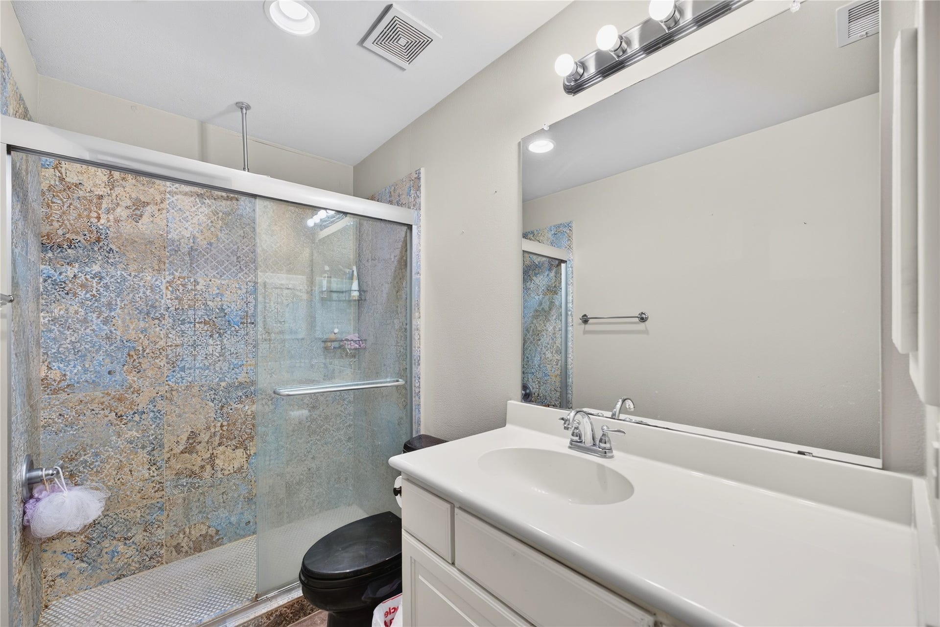 6302 Falling Briar Lane, Sugar Land, TX 77479 6302 Falling Briar Lane, Sugar Land, TX 77479