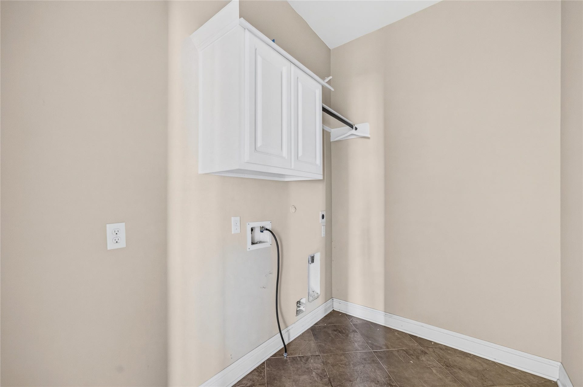 6302 Falling Briar Lane, Sugar Land, TX 77479 6302 Falling Briar Lane, Sugar Land, TX 77479