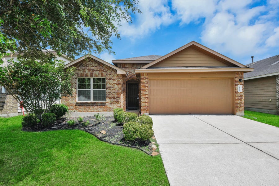 Property photo for 14111 Brunswick Place Drive, Houston, TX