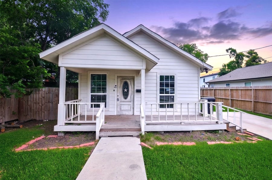 Property photo for 4203 New Orleans Street, Houston, TX