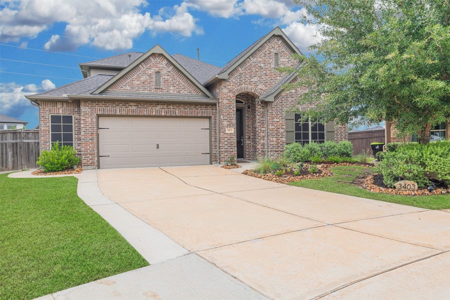 Property photo for 3403 Cabernet Shores Drive, Fulshear, TX