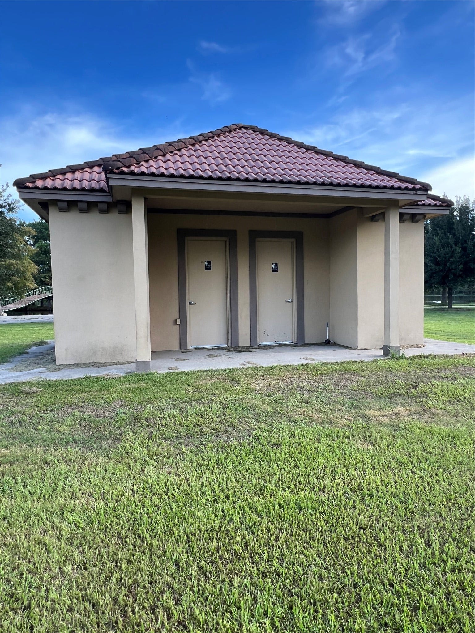 22731 Ford Road, Porter, TX 77365 22731 Ford Road, Porter, TX 77365