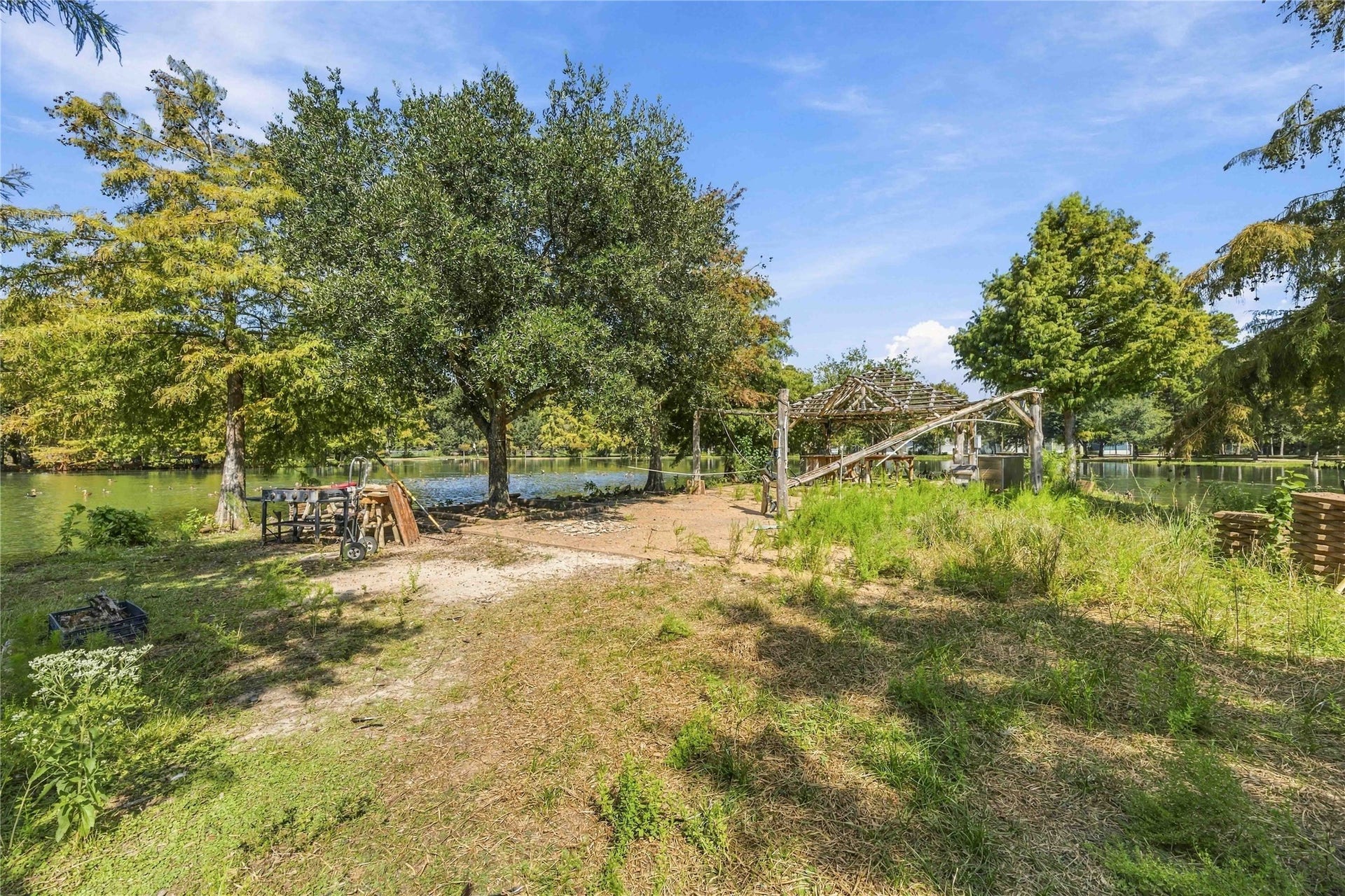 22731 Ford Road, Porter, TX 77365 22731 Ford Road, Porter, TX 77365