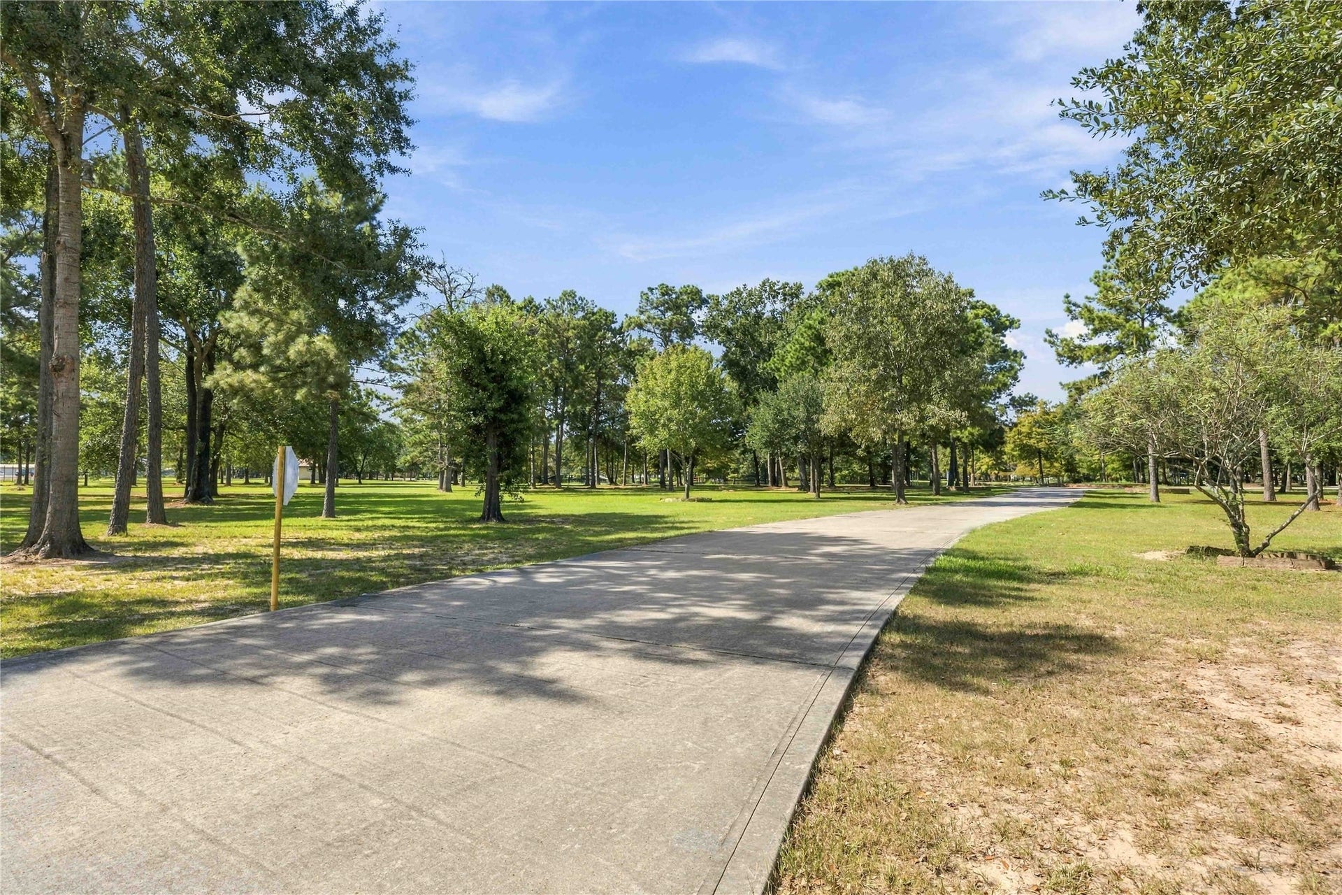 22731 Ford Road, Porter, TX 77365 Entry driveway