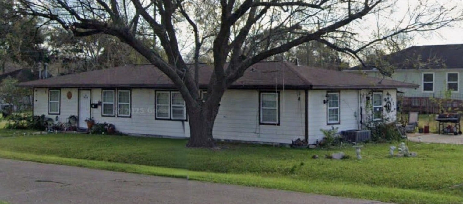 1501 State Street, South Houston, TX 77587 1501 State Street, South Houston, TX 77587