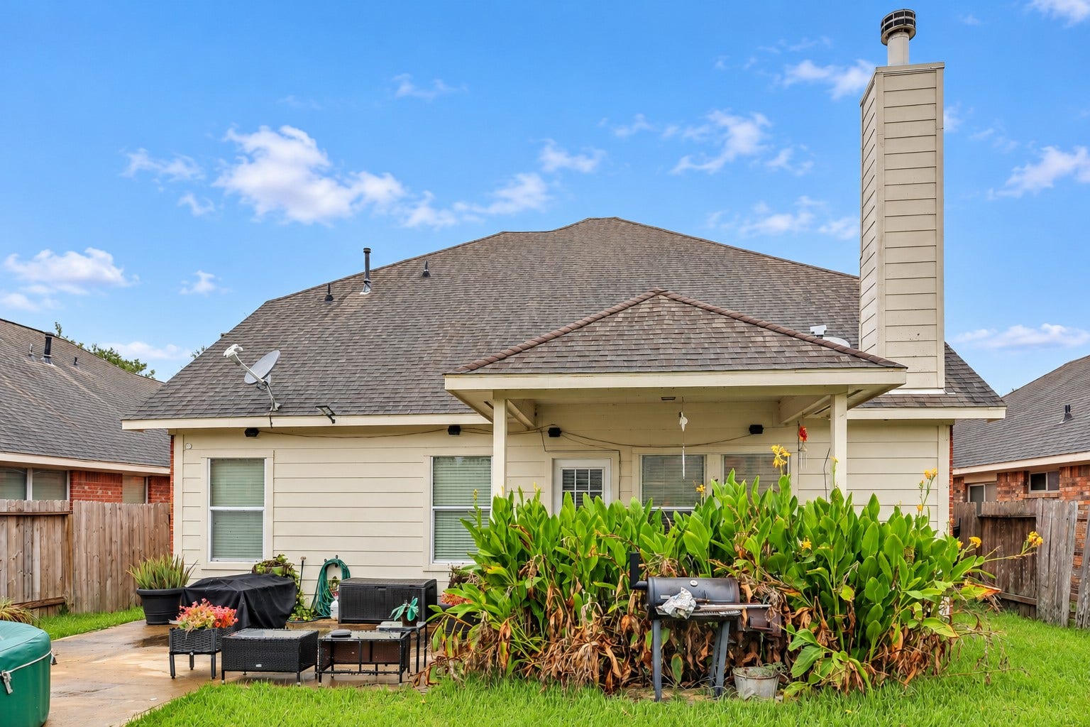 15 Buena Park Circle, Manvel, TX 77578 15 Buena Park Circle, Manvel, TX 77578