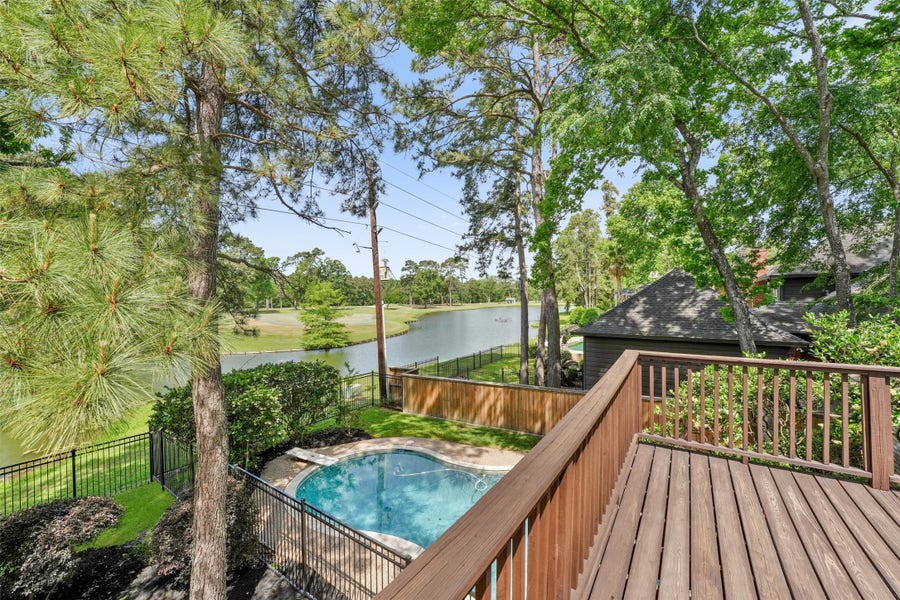 Property photo for 2023 Forest Garden Drive, Kingwood, TX