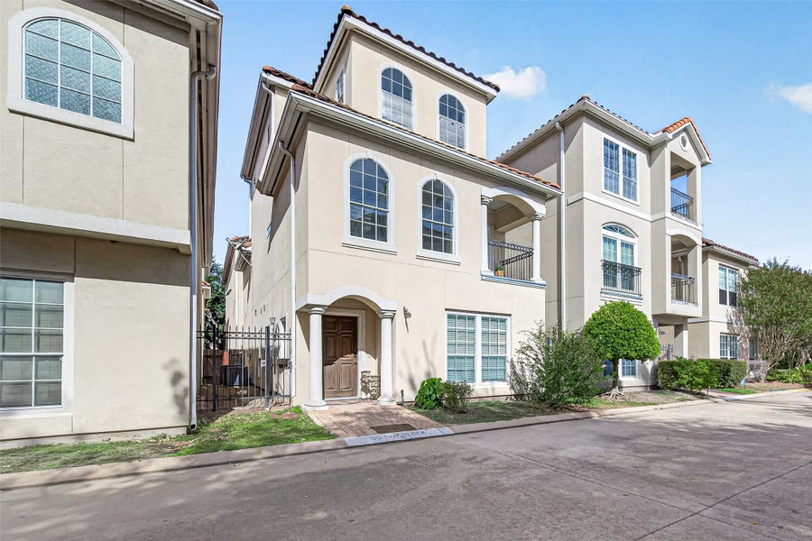 Property photo for 7250 Harmony Cove, Houston, TX