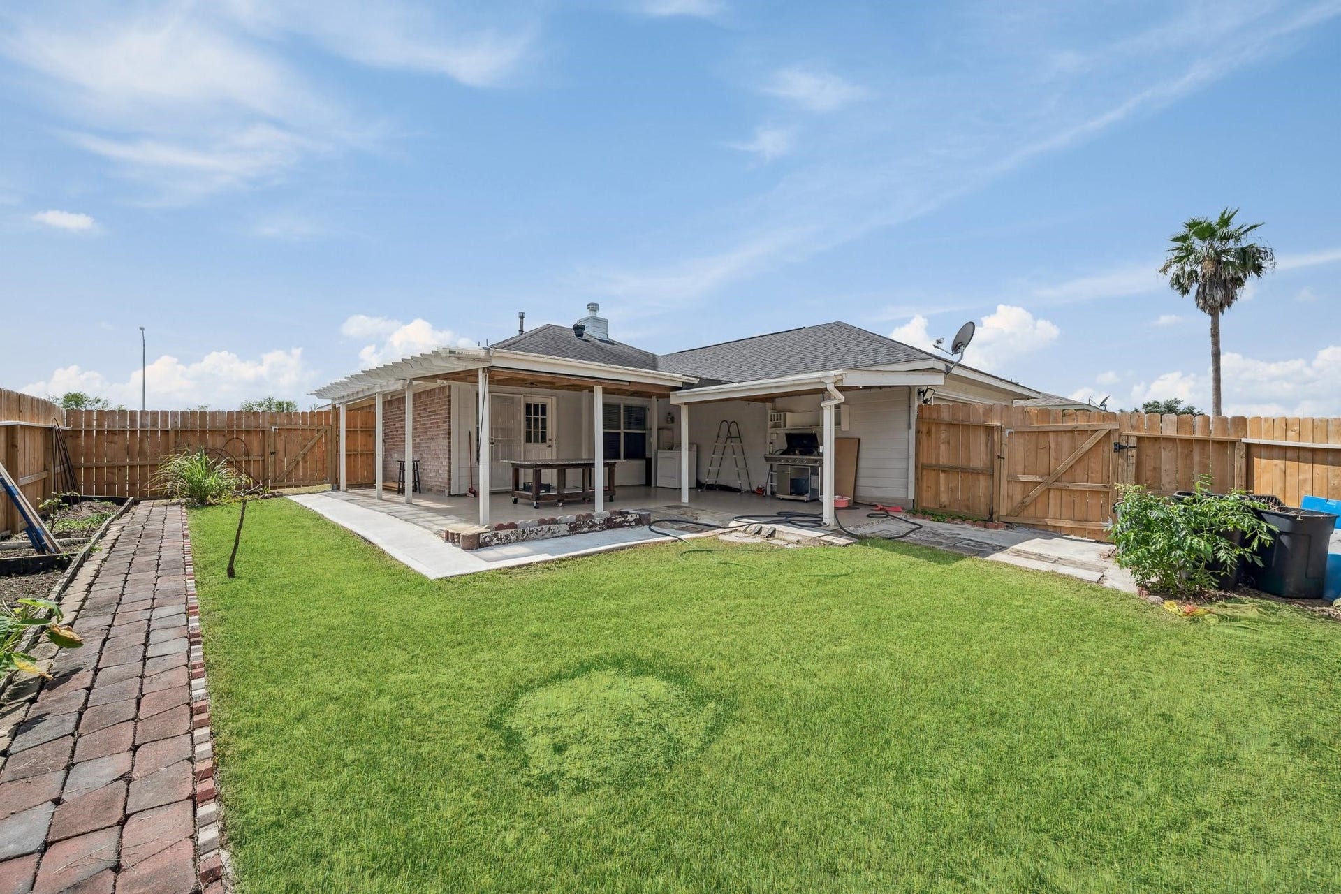 15306 Newly Drive, Houston, TX 77084 15306 Newly Drive, Houston, TX 77084