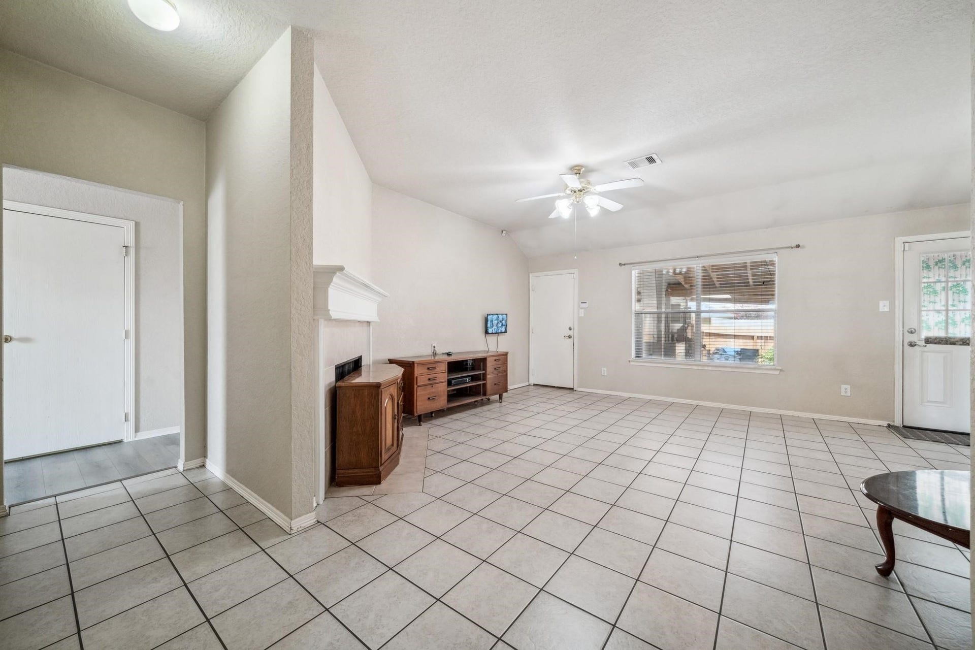 15306 Newly Drive, Houston, TX 77084 15306 Newly Drive, Houston, TX 77084