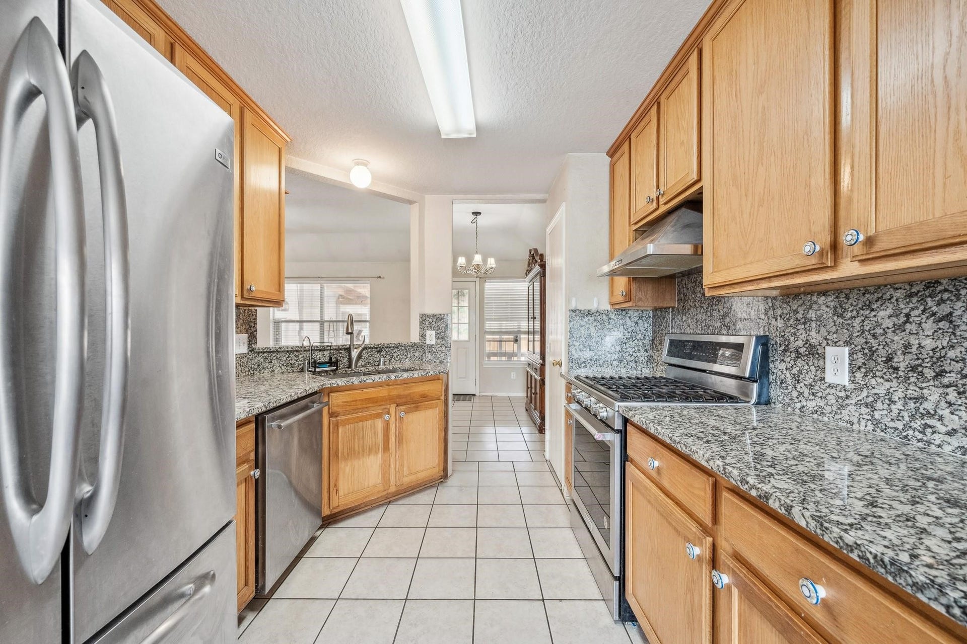 15306 Newly Drive, Houston, TX 77084 15306 Newly Drive, Houston, TX 77084