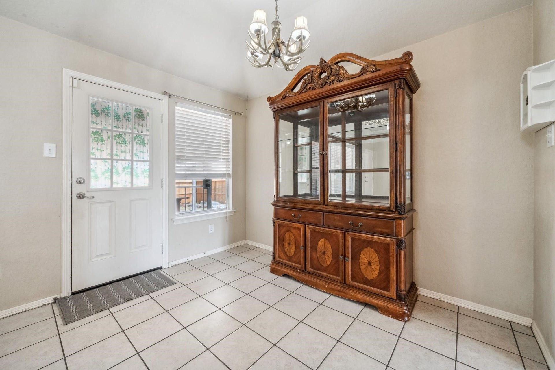 15306 Newly Drive, Houston, TX 77084 15306 Newly Drive, Houston, TX 77084