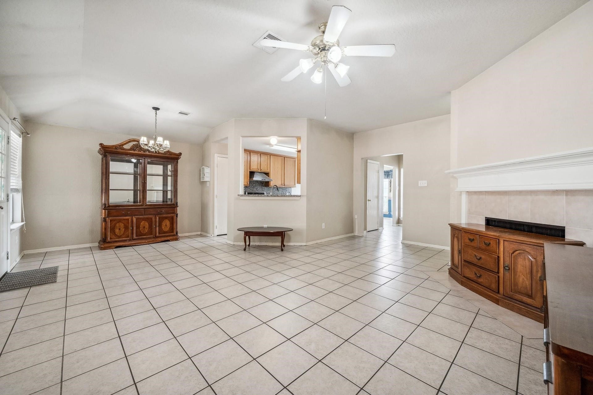 15306 Newly Drive, Houston, TX 77084 15306 Newly Drive, Houston, TX 77084