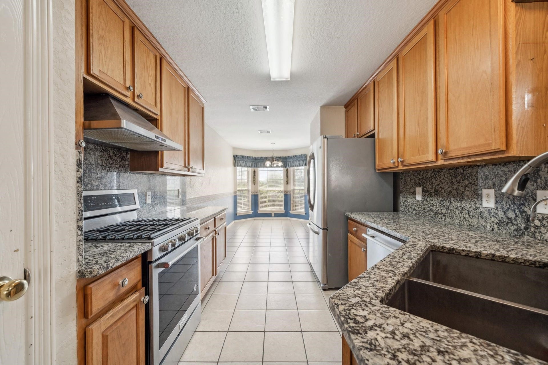 15306 Newly Drive, Houston, TX 77084 15306 Newly Drive, Houston, TX 77084
