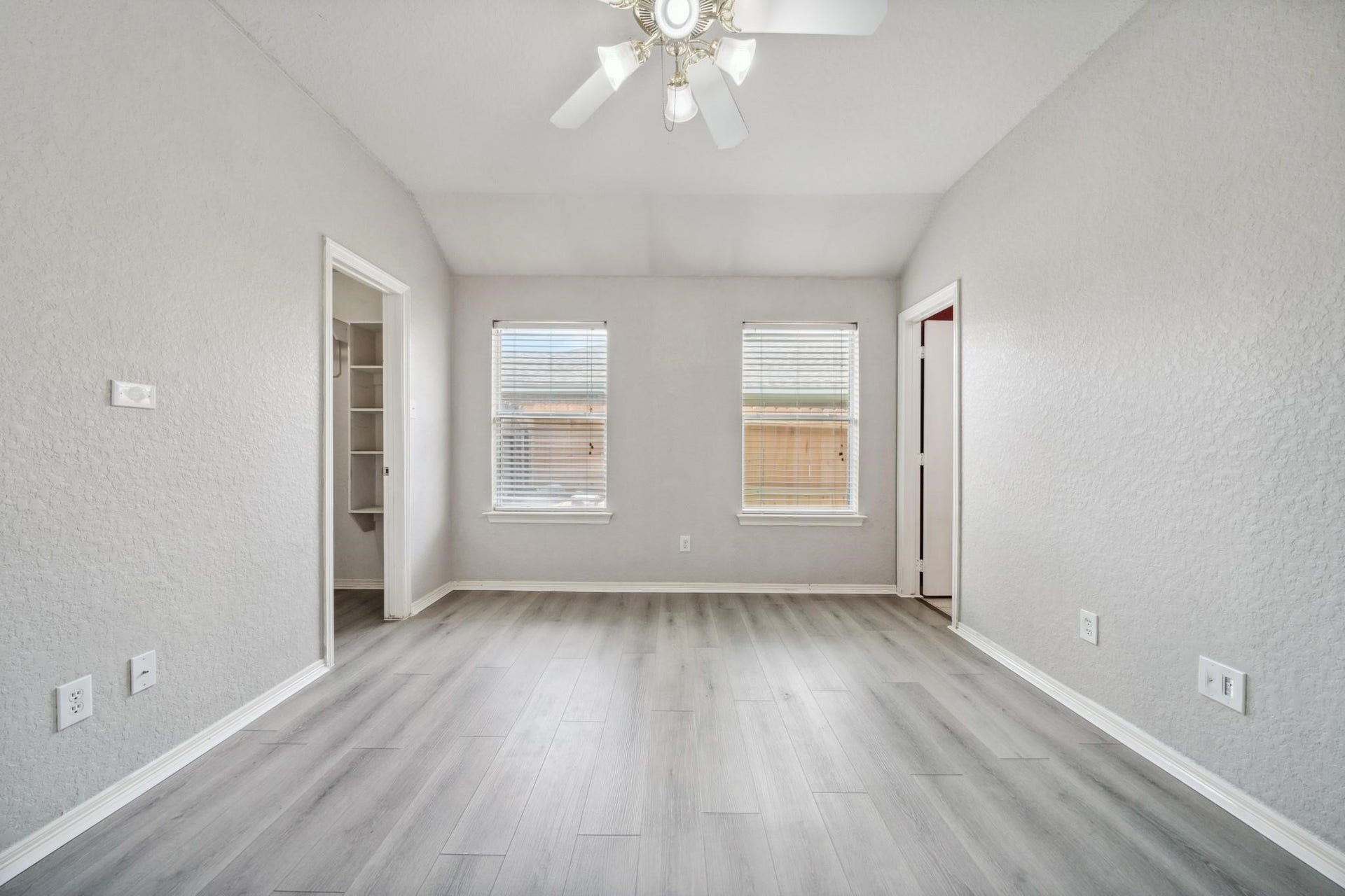 15306 Newly Drive, Houston, TX 77084 15306 Newly Drive, Houston, TX 77084