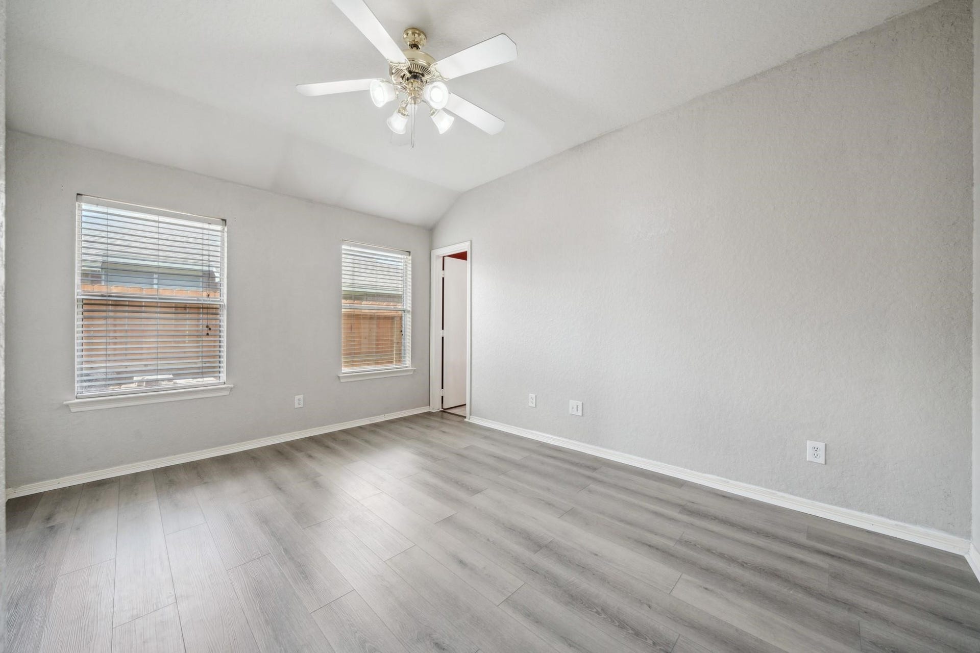 15306 Newly Drive, Houston, TX 77084 15306 Newly Drive, Houston, TX 77084