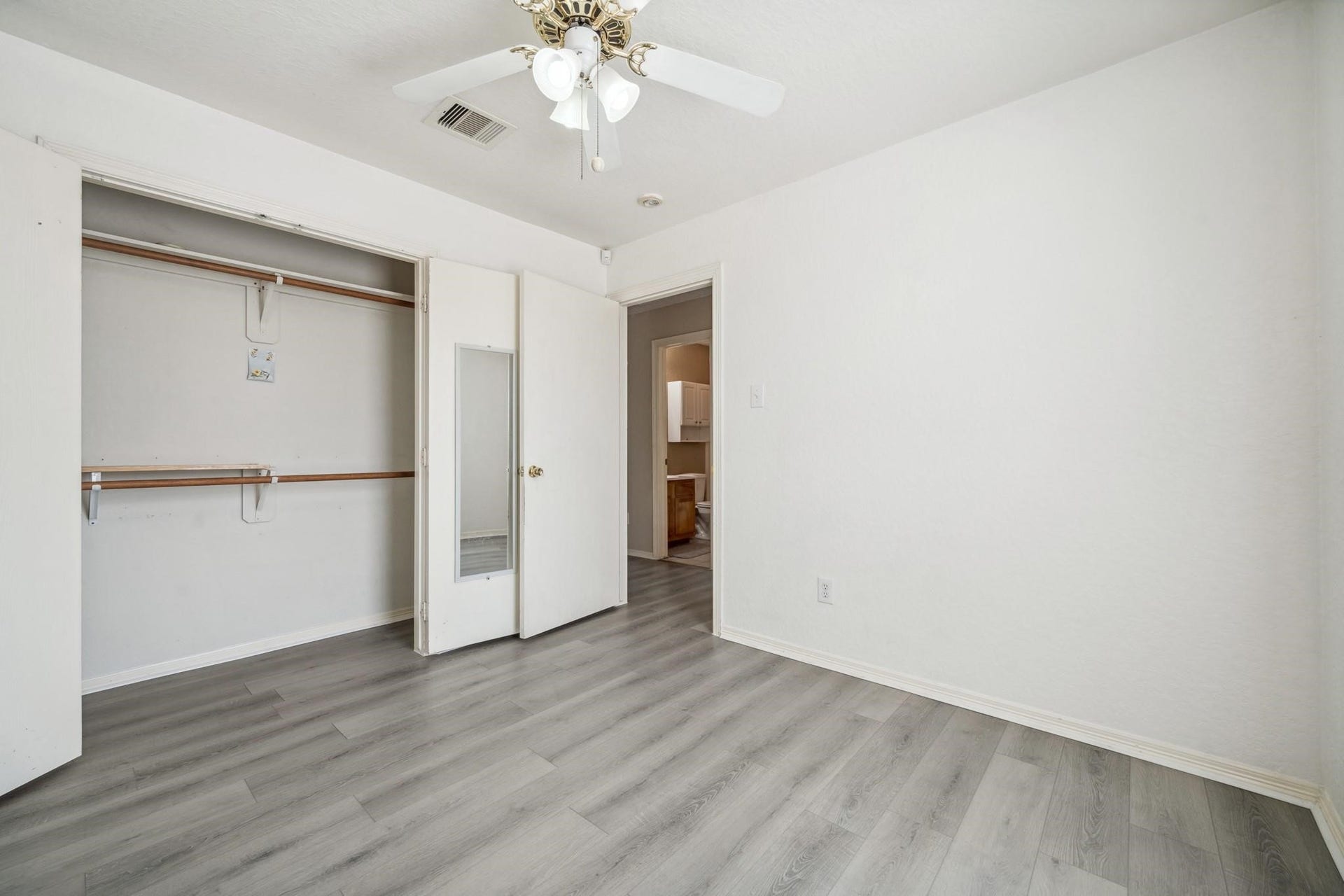 15306 Newly Drive, Houston, TX 77084 15306 Newly Drive, Houston, TX 77084