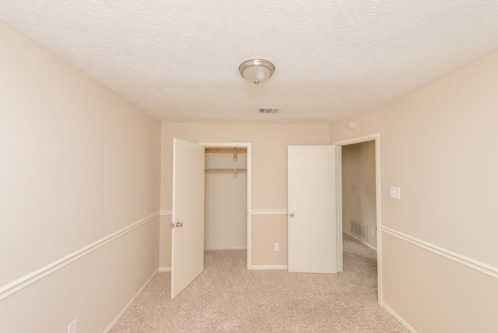 15119 Manorhill Drive, Houston, TX 77062 15119 Manorhill Drive, Houston, TX 77062