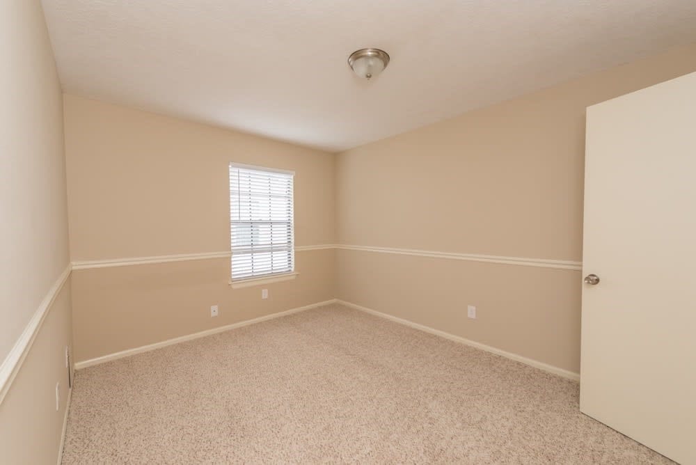 15119 Manorhill Drive, Houston, TX 77062 15119 Manorhill Drive, Houston, TX 77062