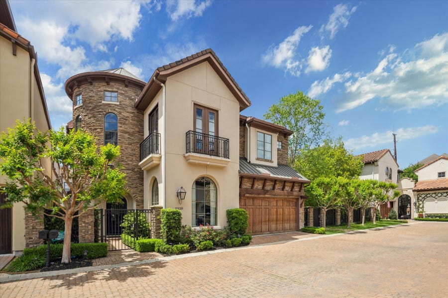 Property photo for 1110 Longmont Place Court, Houston, TX