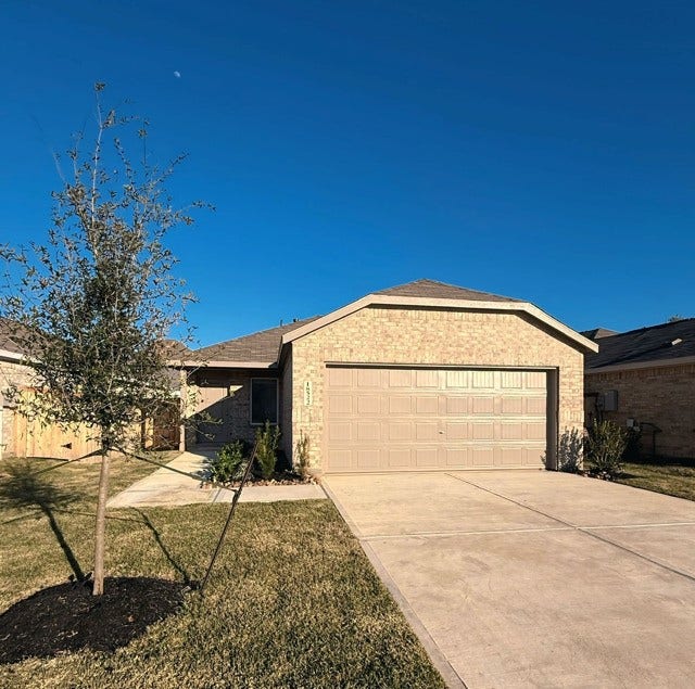 Property photo for 21334 Newberry Grove Lane, Humble, TX