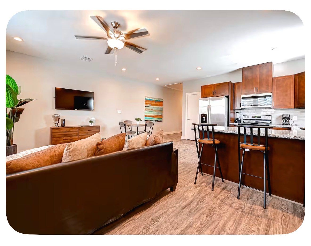 3241 Dixie Drive, Houston, TX 77021 3241 Dixie Drive, Houston, TX 77021