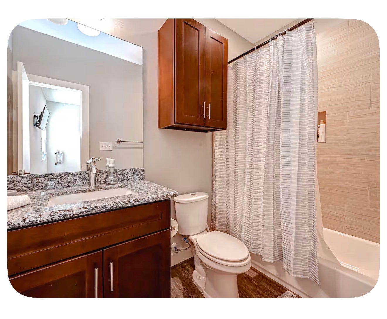 3241 Dixie Drive, Houston, TX 77021 3241 Dixie Drive, Houston, TX 77021