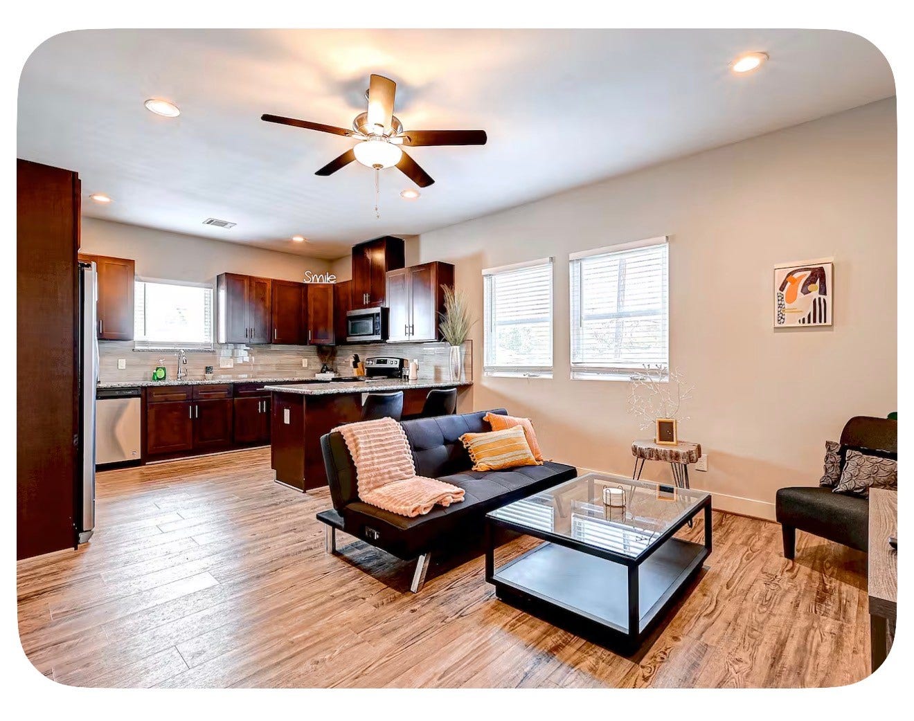3241 Dixie Drive, Houston, TX 77021 3241 Dixie Drive, Houston, TX 77021