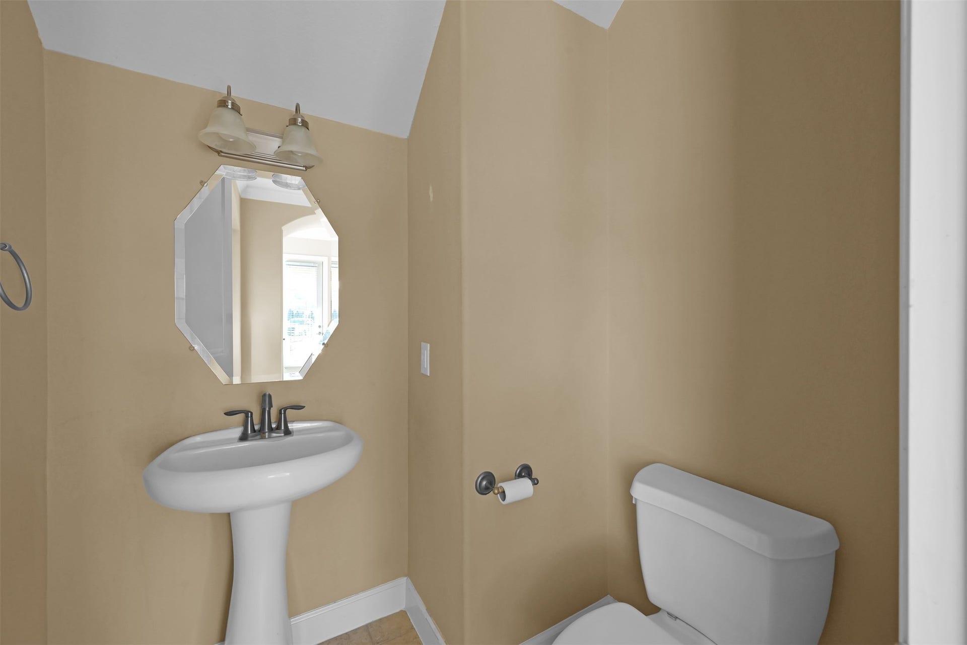 14527 San Pietro Drive, Houston, TX 77070 14527 San Pietro Drive, Houston, TX 77070
