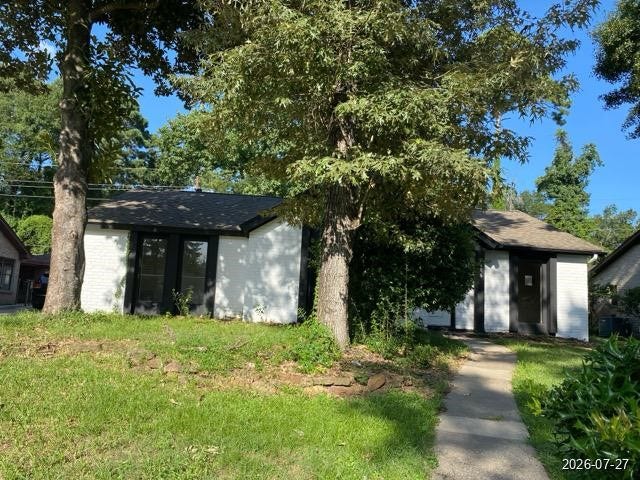 Property photo for 4018 Cedar Forest Drive, Kingwood, TX