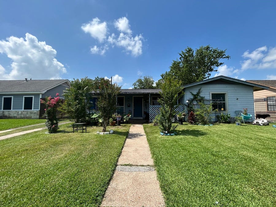 Property photo for 7611 Buena Vista Street, Houston, TX