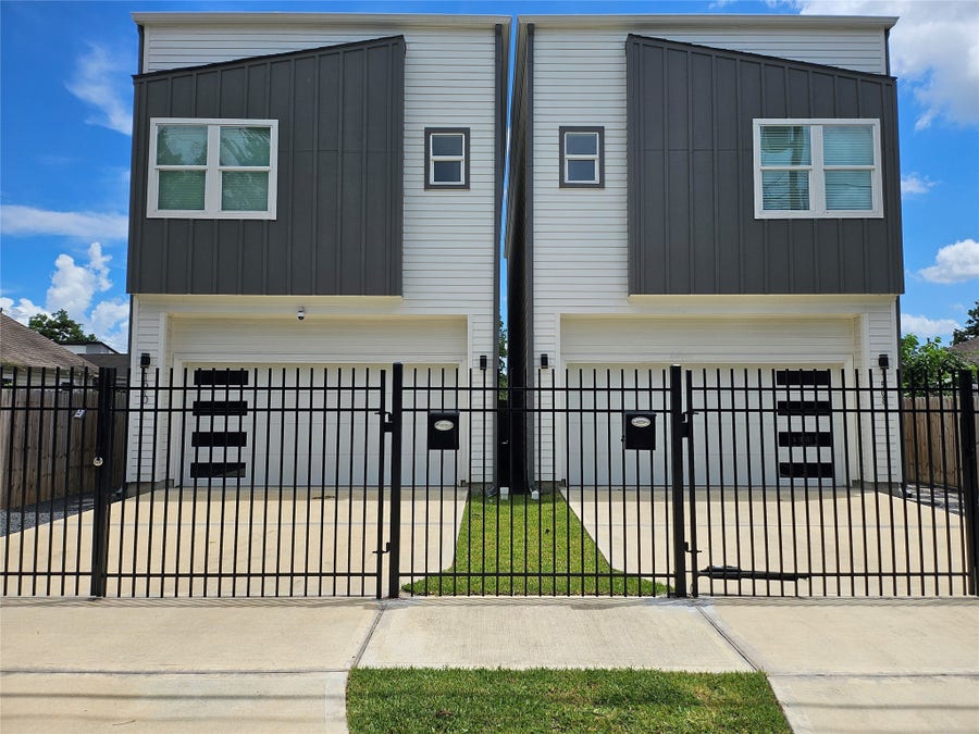 Property photo for 1510 Weiss Street, Houston, TX