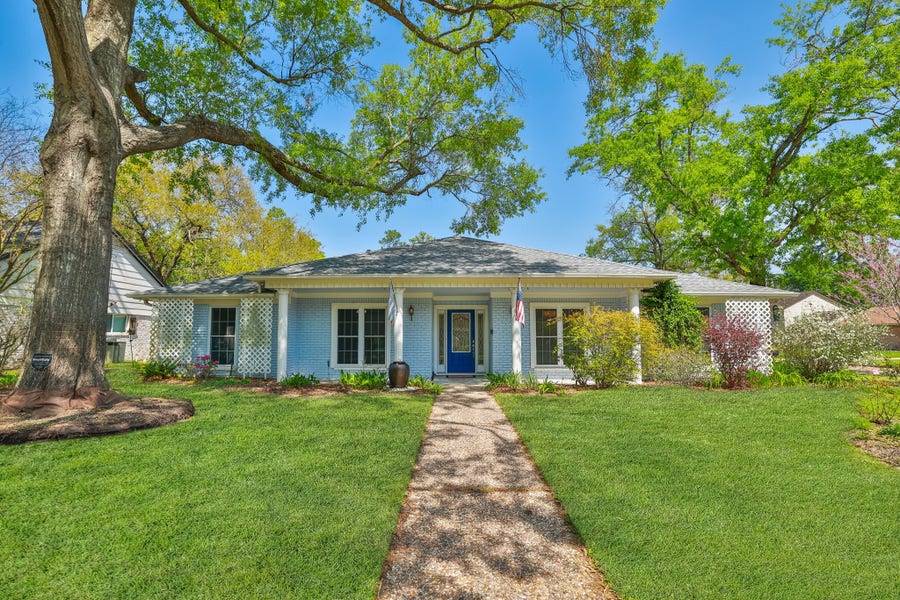 Property photo for 18002 Bambridge Drive NW, Houston, TX